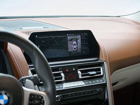 Used 2022 BMW M850i xDrive Coupe image 16