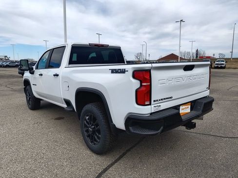 New 2026 Chevrolet Silverado 3500 LT w/ Trail Boss Package AWD/4WD image 4