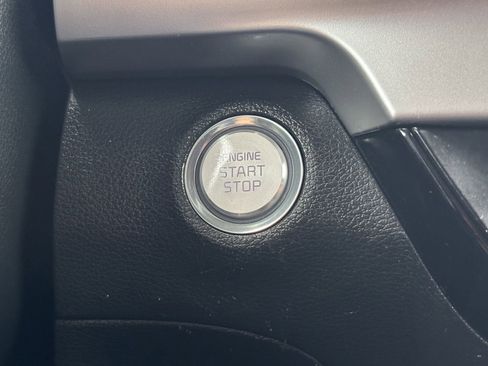 Used 2020 Kia Telluride S w/ S 8 Passenger Seating Package FWD image 8