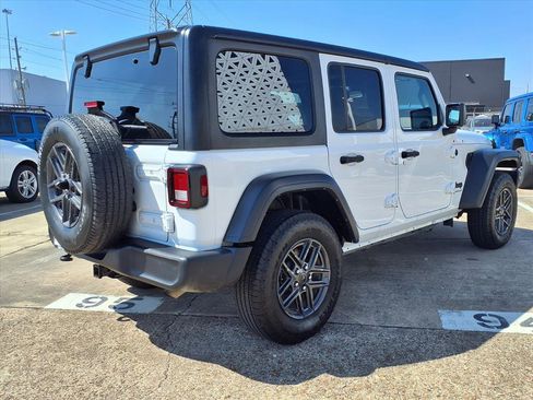 Used 2024 Jeep Wrangler Sport S image 24