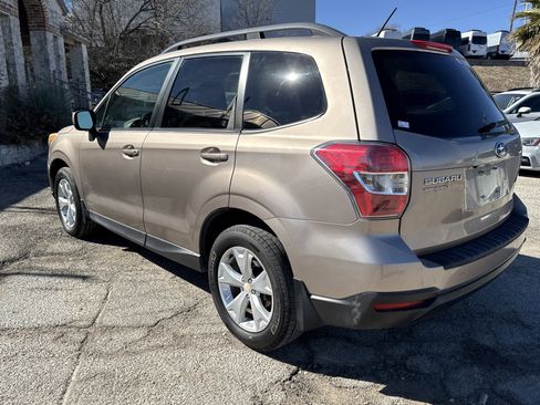 Used 2015 Subaru Forester 2.5i Premium image 5