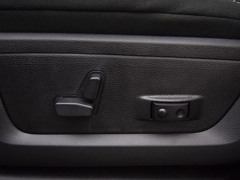 New 2026 RAM 2500 Big Horn AWD/4WD image 35