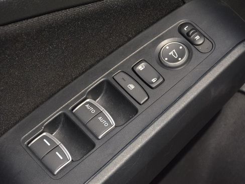 Used 2023 Honda Civic LX image 9