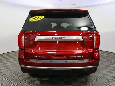 Used 2024 GMC Yukon Denali image 9