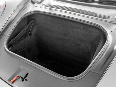 Used 2024 Porsche 911 Carrera GTS w/ Premium Package image 50