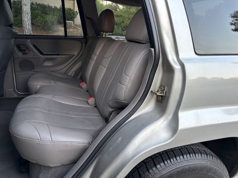 Used 2003 Jeep Grand Cherokee Laredo image 11