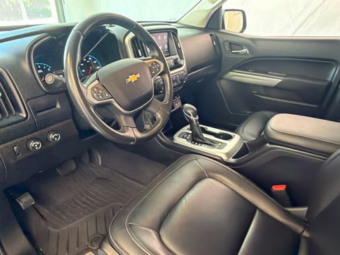 Used 2022 Chevrolet Colorado LT w/ Luxury Package AWD/4WD image 13