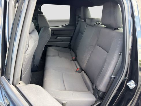 Used 2024 Toyota Tacoma SR AWD/4WD image 13