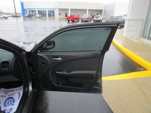 Used 2023 Dodge Charger SXT w/ Blacktop Special Edition image 25