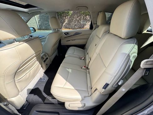 Used 2019 INFINITI QX60 Luxe image 18