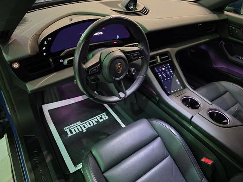 Used 2023 Porsche Taycan 4S image 19