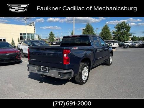 Used 2023 Chevrolet Silverado 1500 LT AWD/4WD image 4