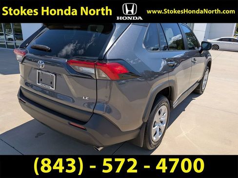 Used 2024 Toyota RAV4 LE FWD image 4