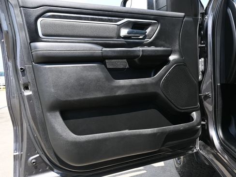 Used 2021 RAM 1500 Lone Star AWD/4WD image 17