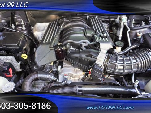 Used 2015 Jeep Grand Cherokee SRT w/ Luxury Group II AWD/4WD image 19