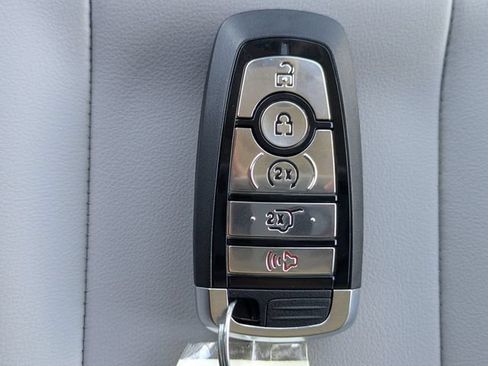 Certified 2027 Ford Expedition Active RWD image 31