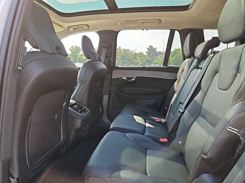 New 2026 Volvo XC90 B6 Ultra w/ Protection Package AWD/4WD image 8