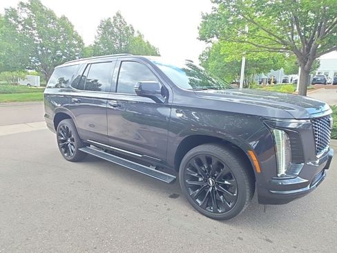 Used 2026 Cadillac Escalade Platinum Sport w/ LPO, ONYX Package AWD/4WD image 22
