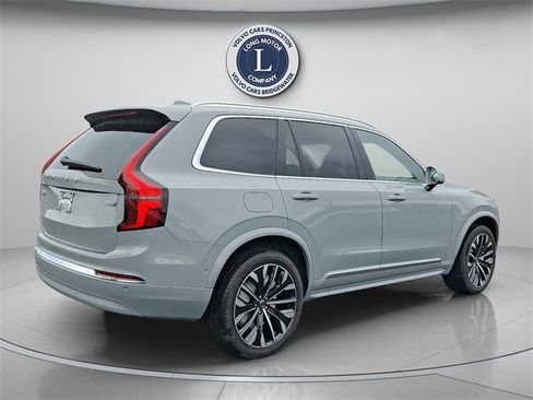New 2026 Volvo XC90 B6 Plus w/ Protection Package Premier image 4