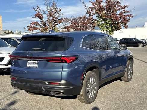 New 2026 Buick Enclave Preferred image 2