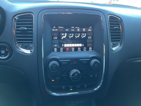 Used 2018 Dodge Durango SXT w/ 3rd Row Seating Group image 31