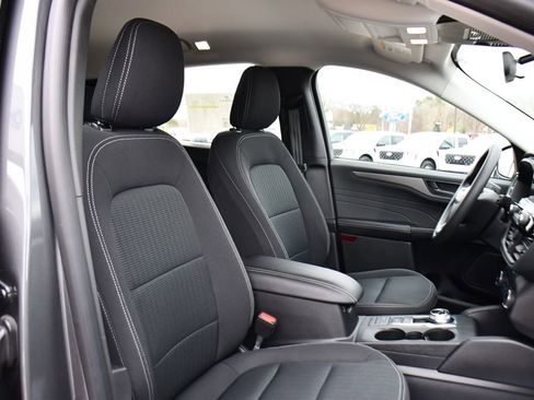 Used 2023 Ford Escape AWD image 15