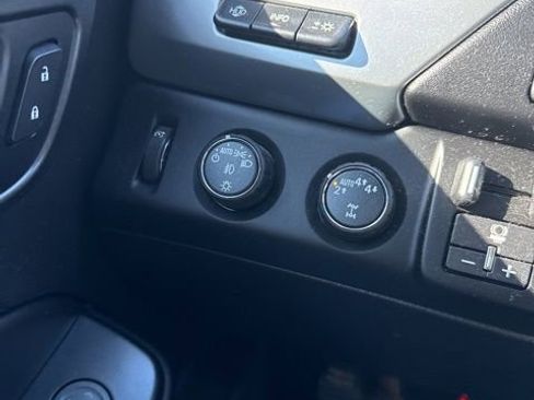 Used 2018 Chevrolet Tahoe Premier image 27