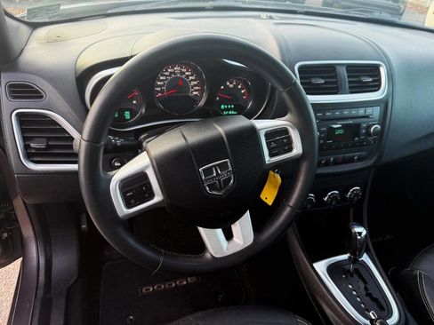 Used 2014 Dodge Avenger SXT w/ Rallye Appearance Group image 13