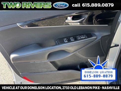 Used 2019 Kia Sorento LX image 15