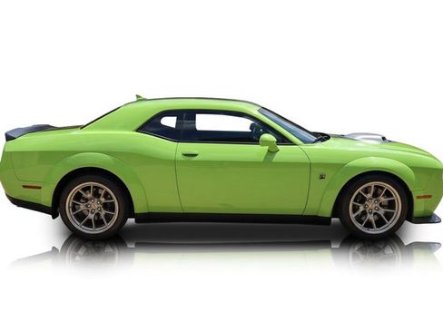 Used 2023 Dodge Challenger R/T Scat Pack RWD image 2