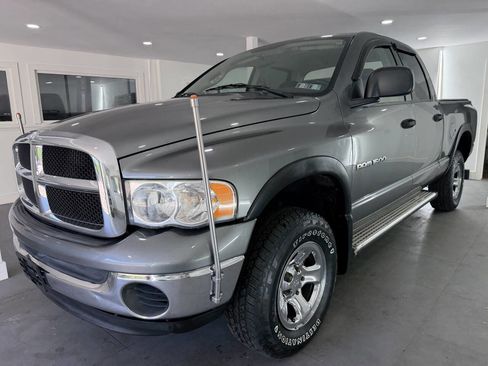 Used 2005 Dodge Ram 1500 Truck SLT w/ Trailer Tow Group AWD/4WD image 1