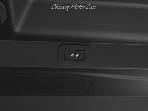 Used 2026 Land Rover Range Rover Long Wheelbase Autobiography AWD/4WD image 64
