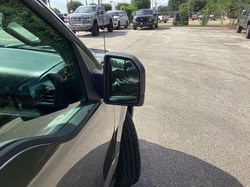 Used 2018 Ford F150 XL w/ Equipment Group 101A Mid RWD image 19