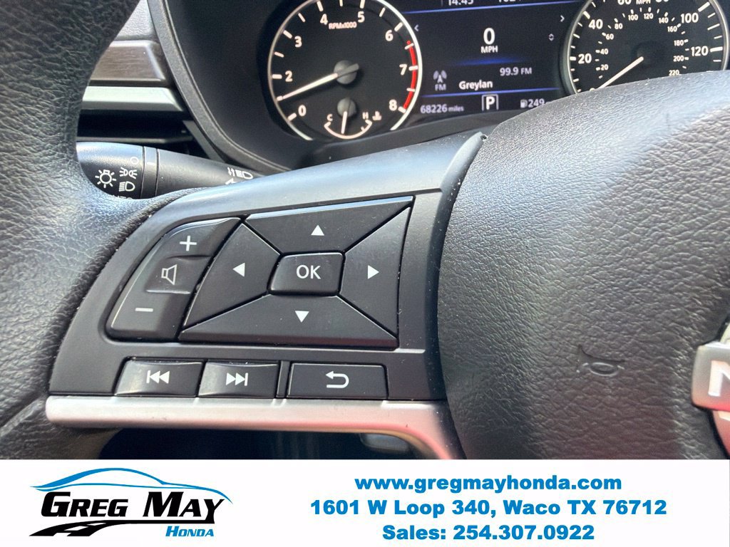 Used 2024 Nissan Altima 2.5 SV FWD image 25