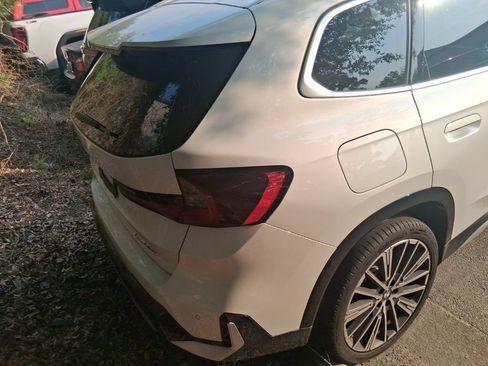 Used 2025 BMW X1 xDrive28i w/ Technology Package AWD/4WD image 4