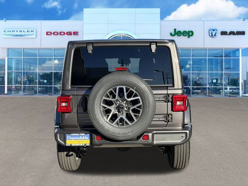 New 2026 Jeep Wrangler Sahara image 8