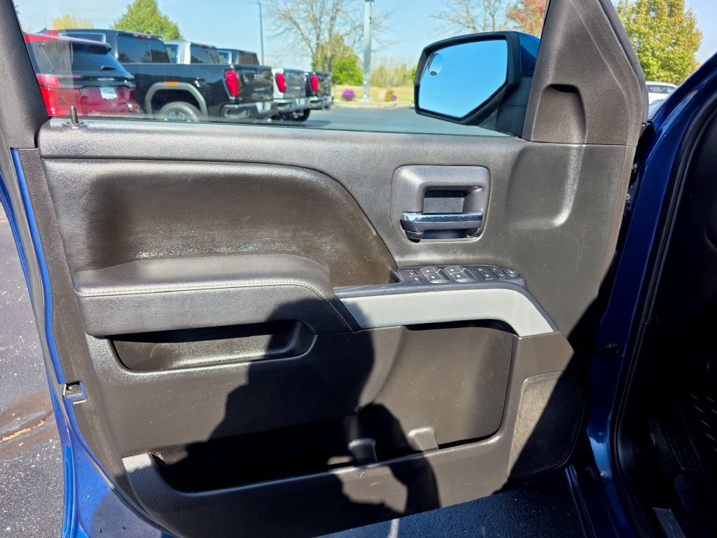 Certified 2017 Chevrolet Silverado 1500 LT w/ All Star Edition AWD/4WD image 11