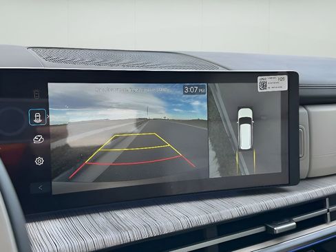 Used 2025 Hyundai Santa Fe Calligraphy image 16