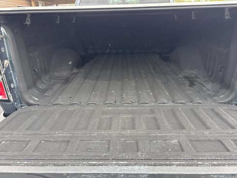 Used 2015 GMC Canyon SLE w/ All-Terrain Package image 9