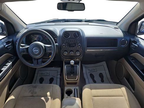 Used 2012 Jeep Compass Sport image 12