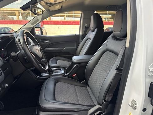 Used 2018 Chevrolet Colorado Z71 image 26