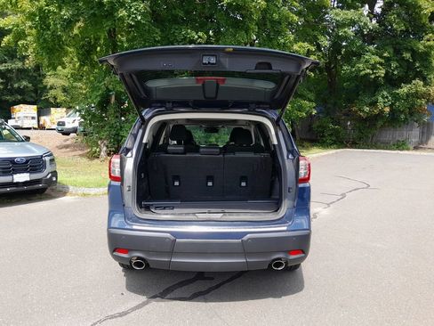 Used 2023 Subaru Ascent Touring AWD/4WD image 36