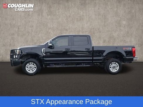 Used 2019 Ford F250 XL w/ STX Appearance Package image 5