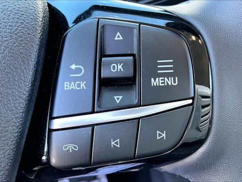 Used 2024 Ford Escape Platinum image 11