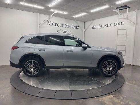 Used 2026 Mercedes-Benz GLC 300 image 8