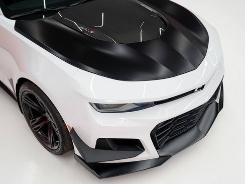 Used 2023 Chevrolet Camaro ZL1 RWD image 7