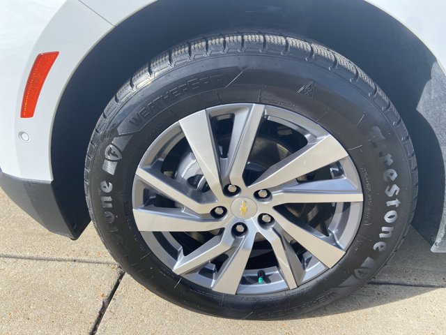 Used 2022 Chevrolet Equinox Premier AWD/4WD image 23