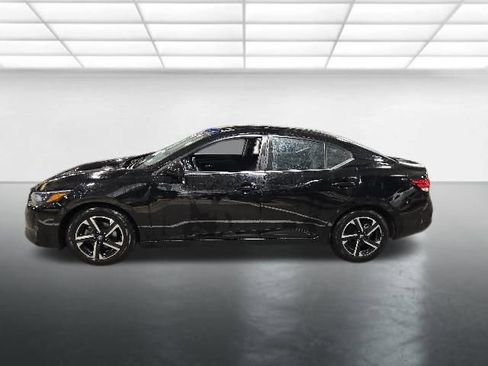 Used 2024 Nissan Sentra SV FWD image 7