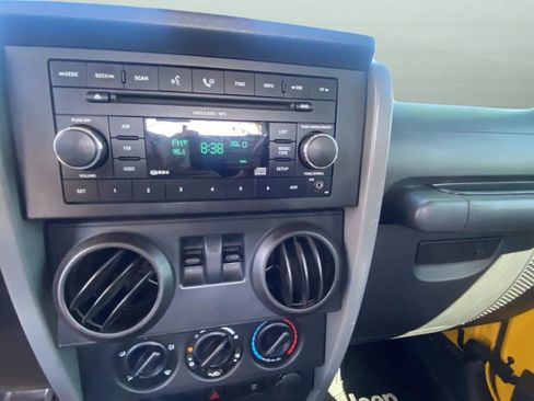 Used 2008 Jeep Wrangler X AWD/4WD image 18