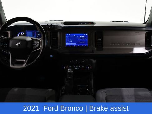 Used 2021 Ford Bronco Outer Banks image 9